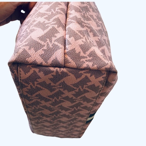 Juicy Couture Large Pink Satchel Purse Shoulder Bag Vacation Work Date Night Bag - Picture 7 of 15